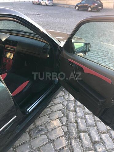 Mercedes C 230 1997, 245,000 km - 2.3 l - Bakı