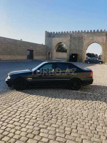 Mercedes C 230 1997, 245,000 km - 2.3 l - Bakı