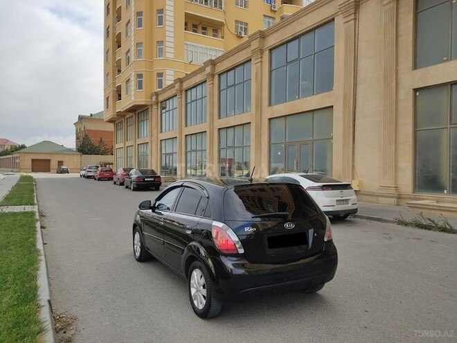 Kia Rio 2010, 209,000 km - 1.4 л - Sumqayıt