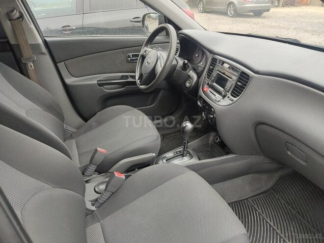 Kia Rio 2010, 209,000 km - 1.4 л - Sumqayıt