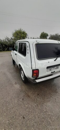 LADA (VAZ) Niva 2013, 99,284 km - 1.7 l - Salyan