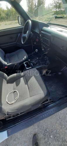 LADA (VAZ) Niva 2013, 99,284 km - 1.7 l - Salyan