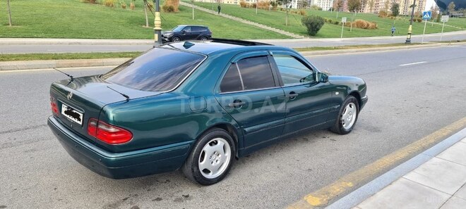 Mercedes E 230 1997, 470,000 km - 2.3 л - Bakı
