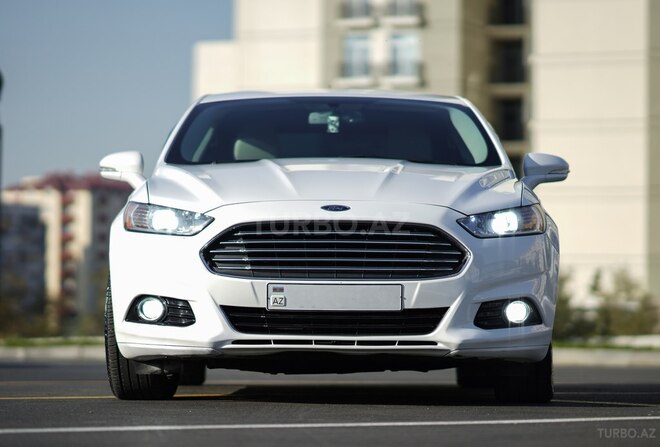 Ford Fusion 2015, 172,200 km - 2.0 l - Bakı