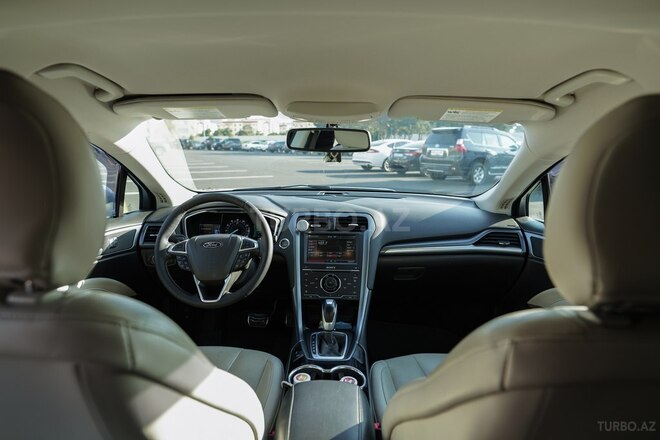Ford Fusion 2015, 172,200 km - 2.0 l - Bakı