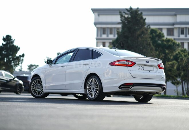 Ford Fusion 2015, 172,200 km - 2.0 l - Bakı