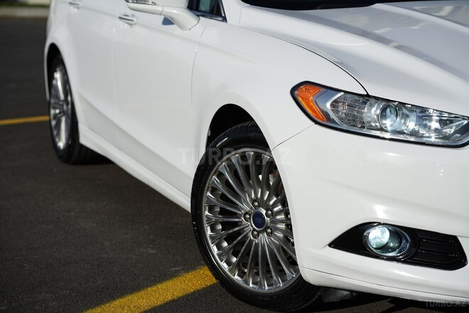 Ford Fusion 2015, 172,200 km - 2.0 l - Bakı