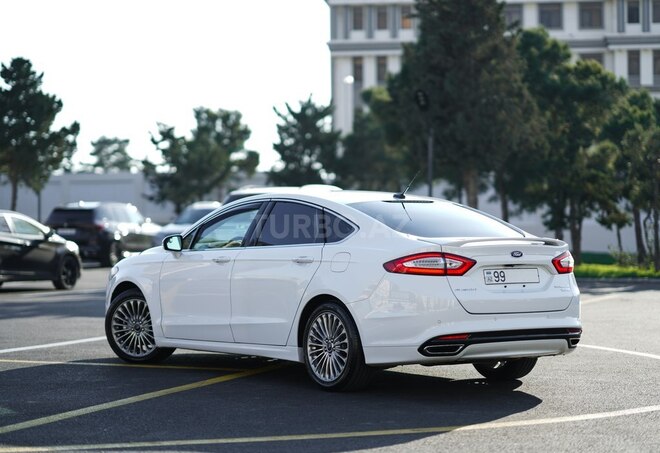 Ford Fusion 2015, 172,200 km - 2.0 l - Bakı
