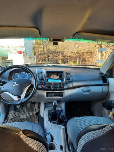 Mitsubishi L200 2007, 104,408 km - 2.5 l - Lerik