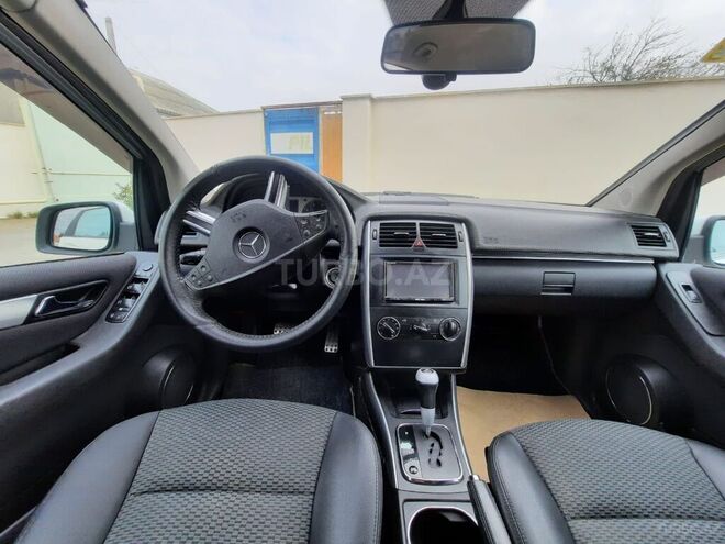 Mercedes B 180 2009, 175,000 km - 1.7 l - Bakı