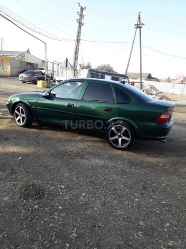 Opel Vectra 1997, 389,582 km - 1.6 l - Goranboy