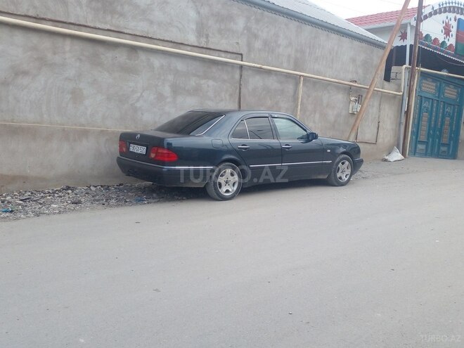 Mercedes E 200 1996, 404,011 km - 2.0 l - Bakı