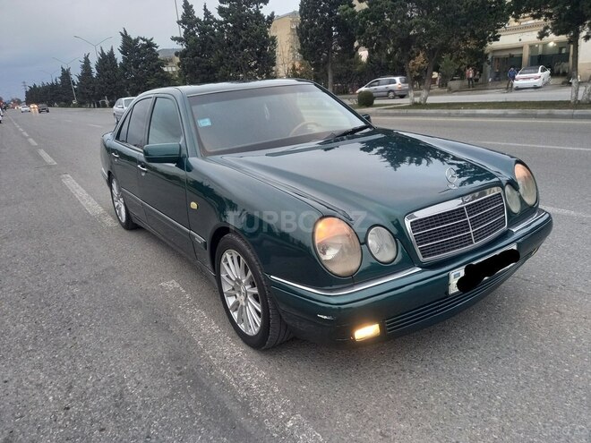 Mercedes E 280 1999, 148,770 km - 2.8 l - Xırdalan
