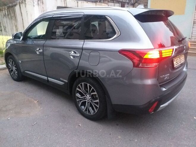 Mitsubishi Outlander 2016, 48,302 km - 2.4 l - Bakı