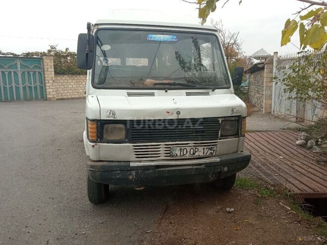 Mercedes 208 D 1993, 100,000 km - 2.5 l - Tərtər