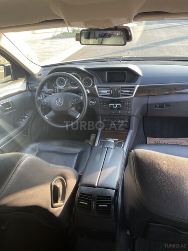 Mercedes E 200 2012, 300,000 km - 2.2 l - Bakı