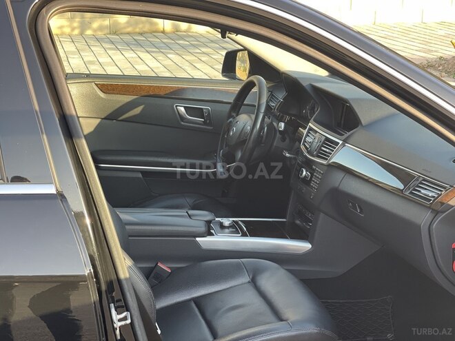 Mercedes E 200 2012, 300,000 km - 2.2 l - Bakı