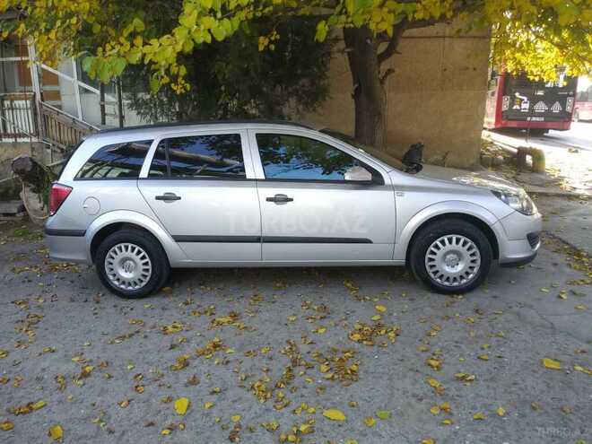 Opel Astra 2005, 250,000 km - 1.7 l - Bakı