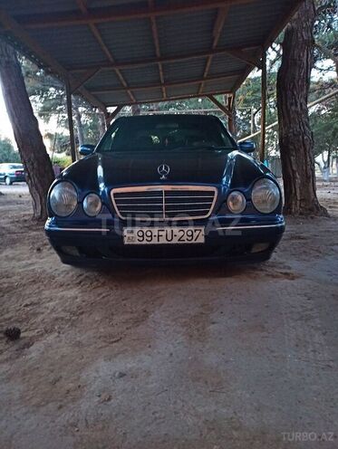 Mercedes E 220 2001, 11,402 km - 2.2 l - Bakı