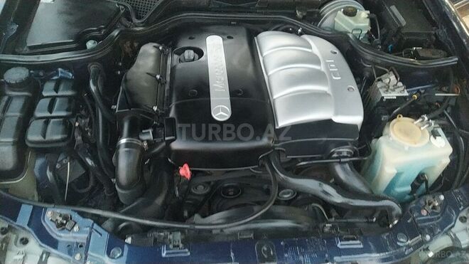 Mercedes E 220 2001, 11,402 km - 2.2 l - Bakı