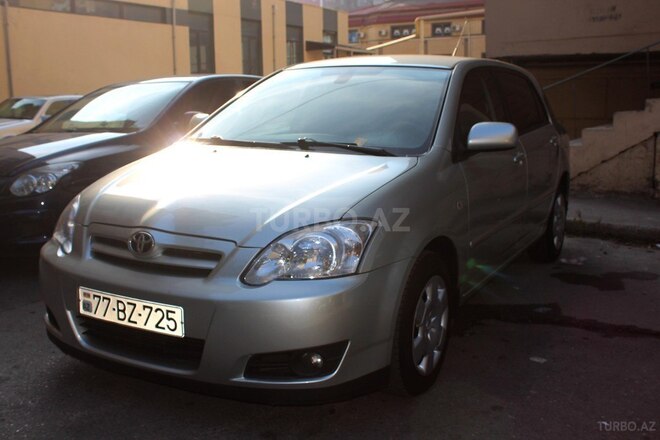 Toyota Corolla 2005, 196,000 km - 1.4 l - Bakı