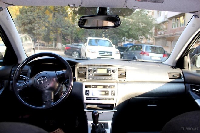 Toyota Corolla 2005, 196,000 km - 1.4 l - Bakı