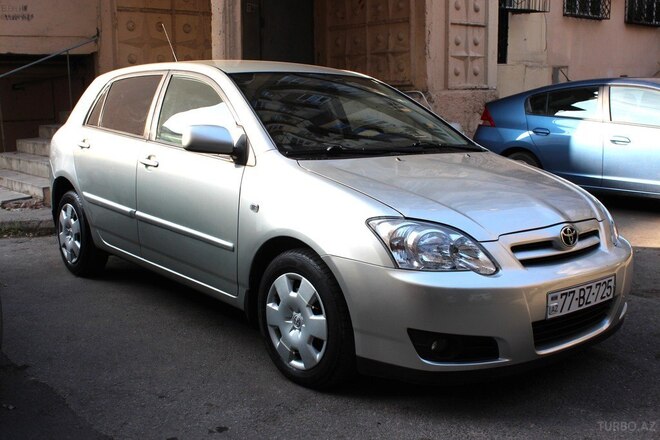 Toyota Corolla 2005, 196,000 km - 1.4 l - Bakı