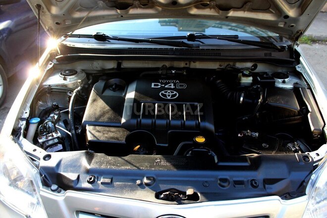 Toyota Corolla 2005, 196,000 km - 1.4 l - Bakı