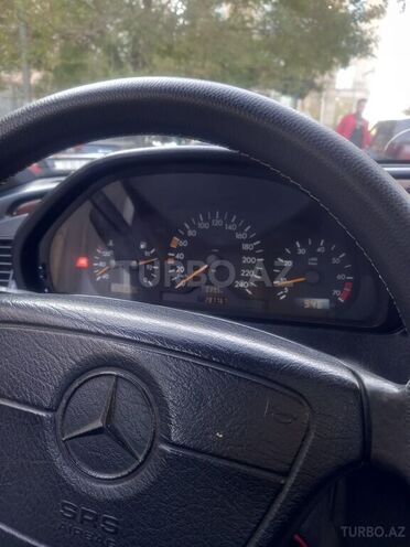 Mercedes C 180 1998, 287,000 km - 1.8 l - Bakı