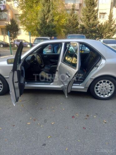 Mercedes C 180 1998, 287,000 km - 1.8 l - Bakı