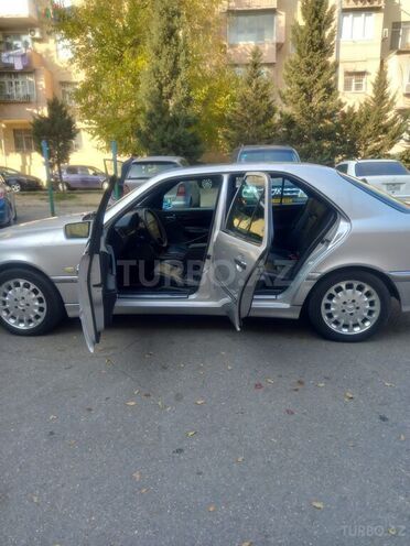 Mercedes C 180 1998, 287,000 km - 1.8 l - Bakı