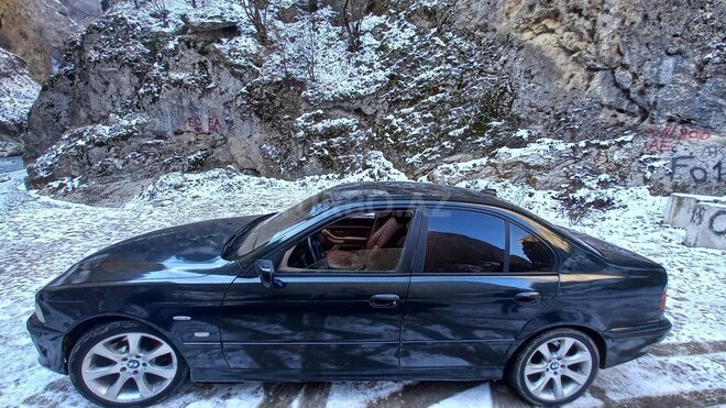 BMW 528 1996, 335,000 km - 2.8 l - Bakı
