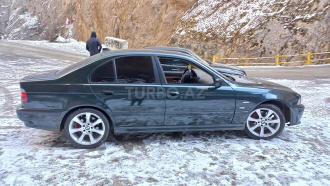 BMW 528 1996, 335,000 km - 2.8 l - Bakı