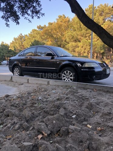 Volkswagen Passat 2003, 300,000 km - 1.8 л - Sumqayıt