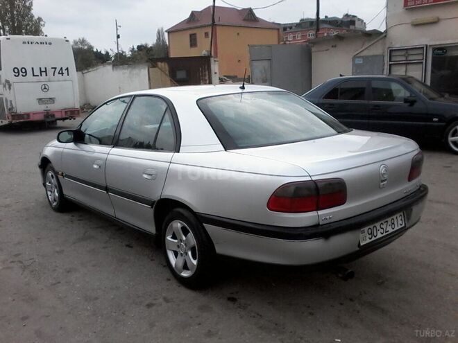 Opel Omega 1998, 210,860 km - 2.5 l - Bakı