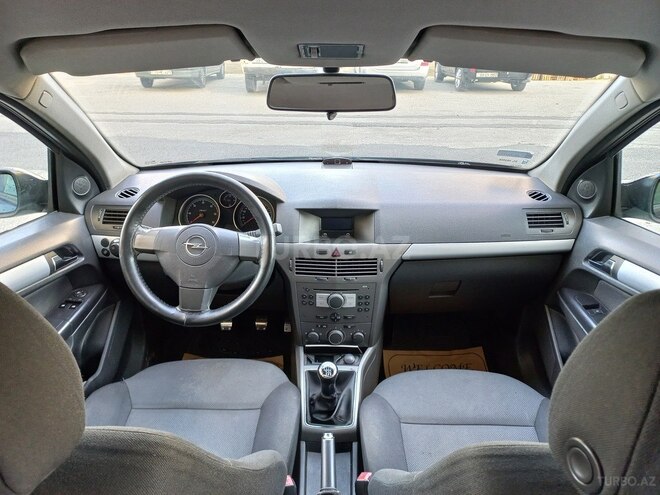 Opel Astra 2006, 182,203 km - 1.3 l - Bakı