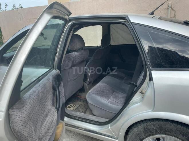 Opel Vectra 1996, 270,000 km - 2.0 l - Bakı