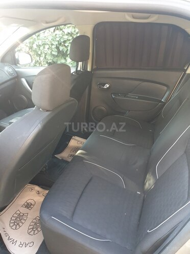 Renault Logan 2013, 330,000 km - 1.6 l - Bakı