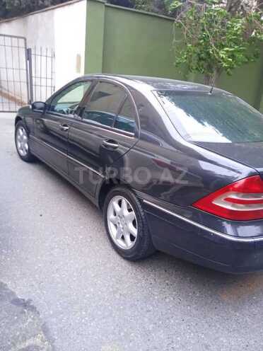 Mercedes C 240 2001, 256,000 km - 2.4 l - Bakı