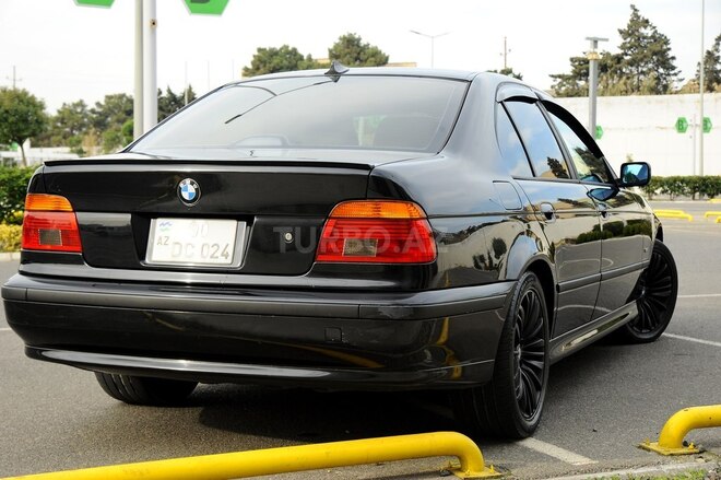 BMW 530 2001, 203,000 km - 3.0 l - Bakı