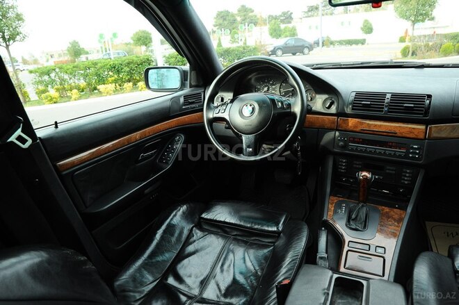 BMW 530 2001, 203,000 km - 3.0 l - Bakı