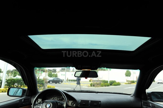 BMW 530 2001, 203,000 km - 3.0 l - Bakı