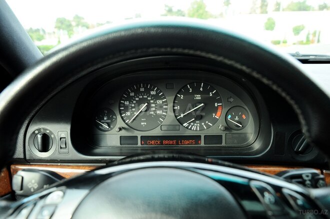 BMW 530 2001, 203,000 km - 3.0 l - Bakı