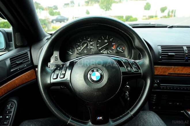 BMW 530 2001, 203,000 km - 3.0 l - Bakı