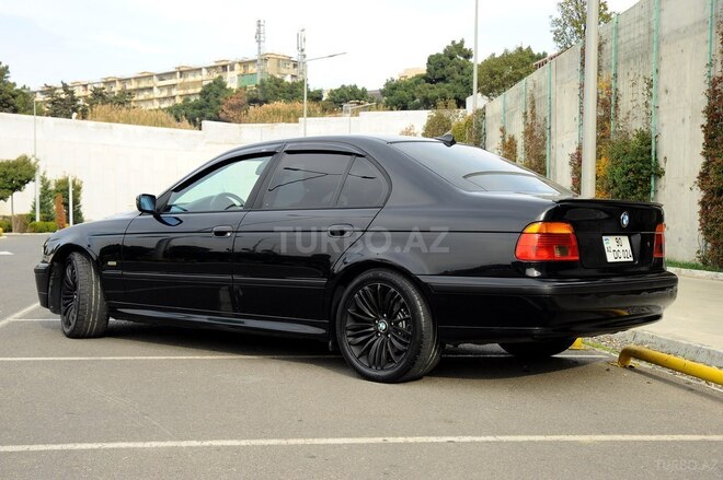 BMW 530 2001, 203,000 km - 3.0 l - Bakı