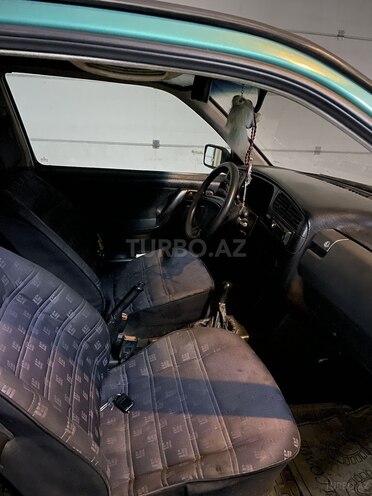 Volkswagen Golf 1992, 230,000 km - 1.8 л - Bakı