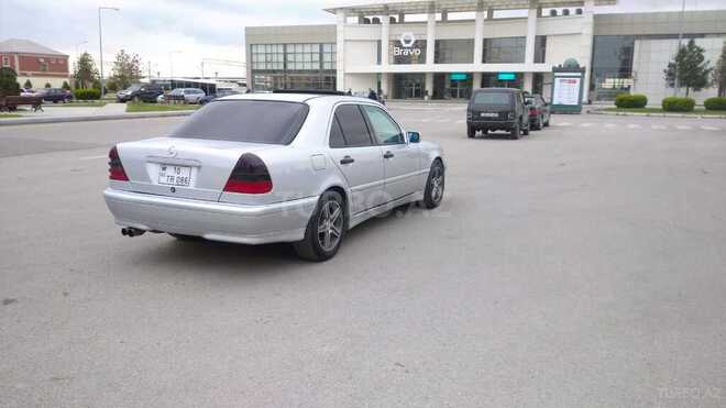 Mercedes C 230 1999, 311,000 km - 2.3 l - Sumqayıt