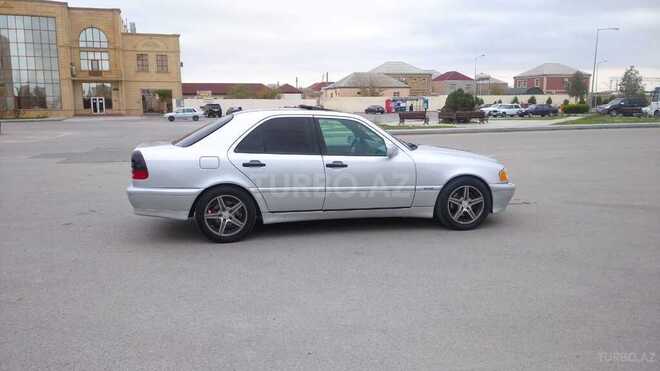 Mercedes C 230 1999, 311,000 km - 2.3 l - Sumqayıt
