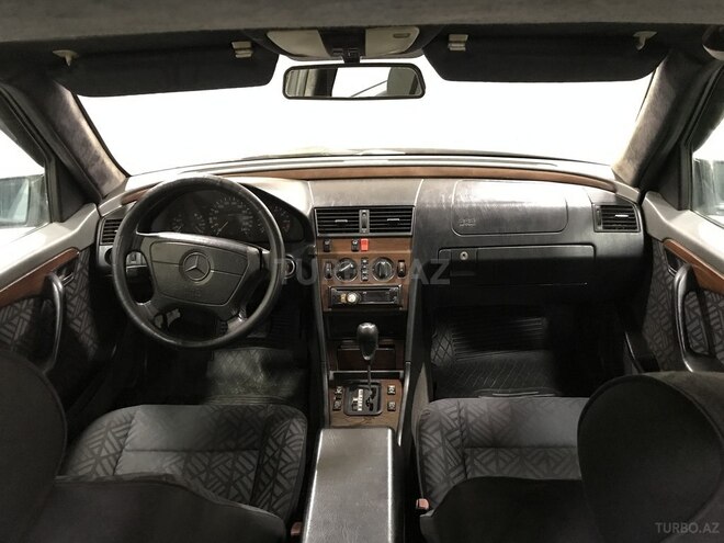 Mercedes C 220 1993, 345,000 km - 2.2 л - Bakı