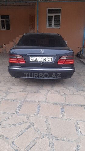 Mercedes E 240 2000, 380,000 km - 2.4 l - Bakı